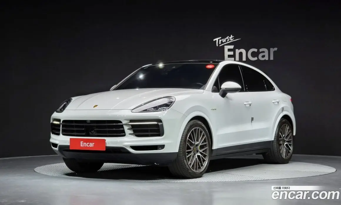 Porsche Cayenne 2022 3.0 автомат (гидро), фото 1 Porsche Cayenne 2022 3.0 автомат (гидро), фото 1