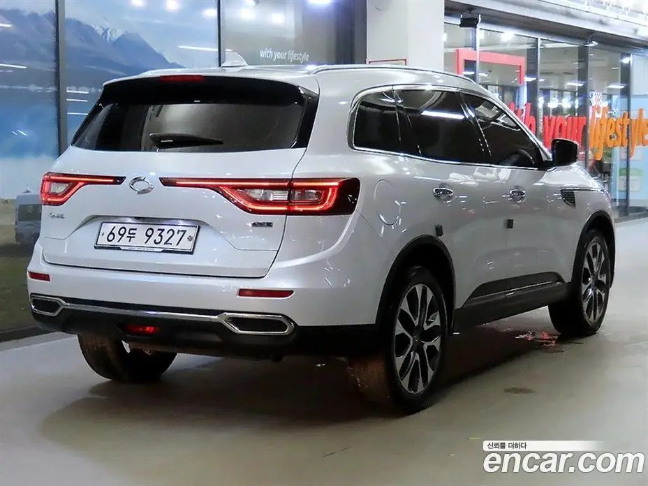 Renault (Samsung) QM6 2018 2.0 автомат (гидро), фото 4 Renault (Samsung) QM6 2018 2.0 автомат (гидро), фото 4