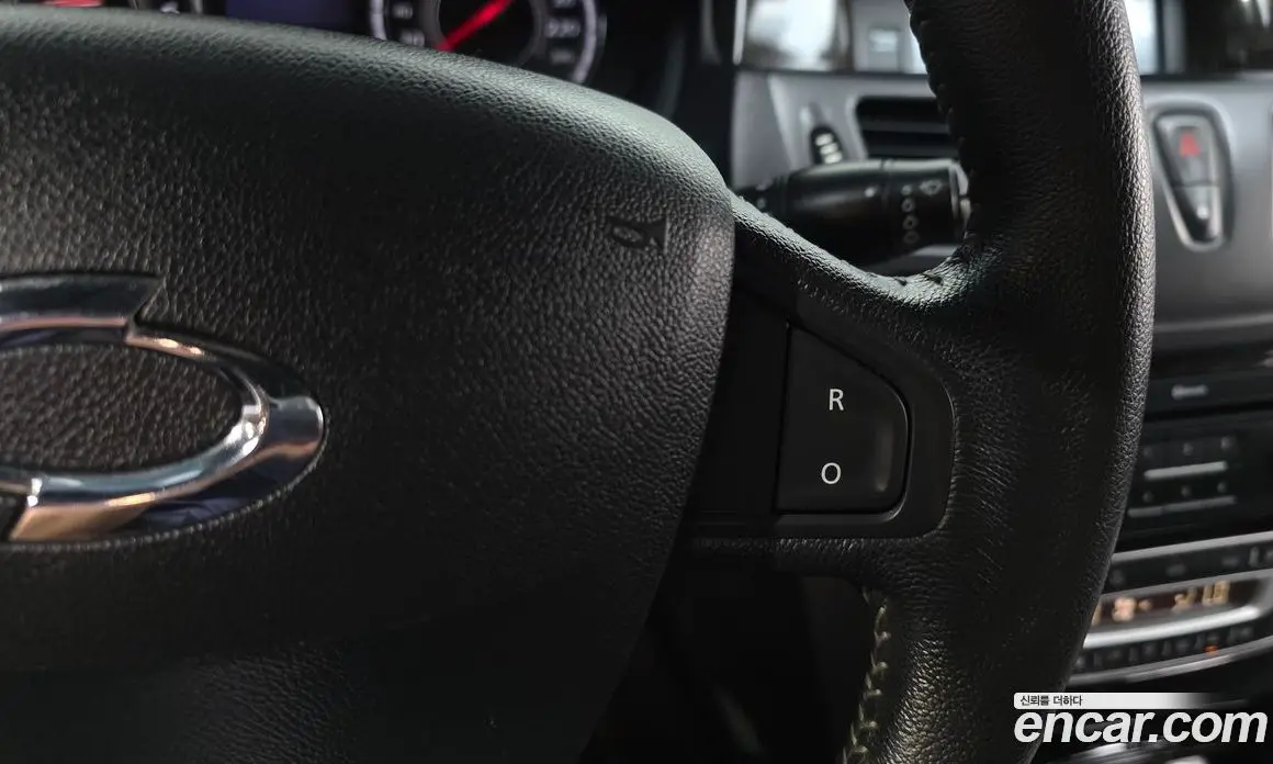 Renault (Samsung) SM5 2015 1.6 автомат (гидро), фото 18 Renault (Samsung) SM5 2015 1.6 автомат (гидро), фото 18
