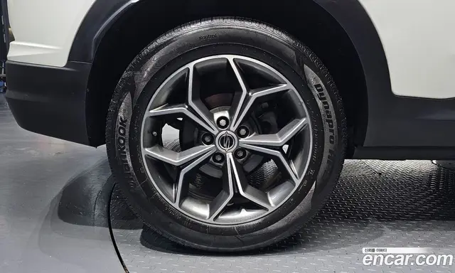 SsangYong Korando 2022 1.5 автомат (гидро), миниатюра 5