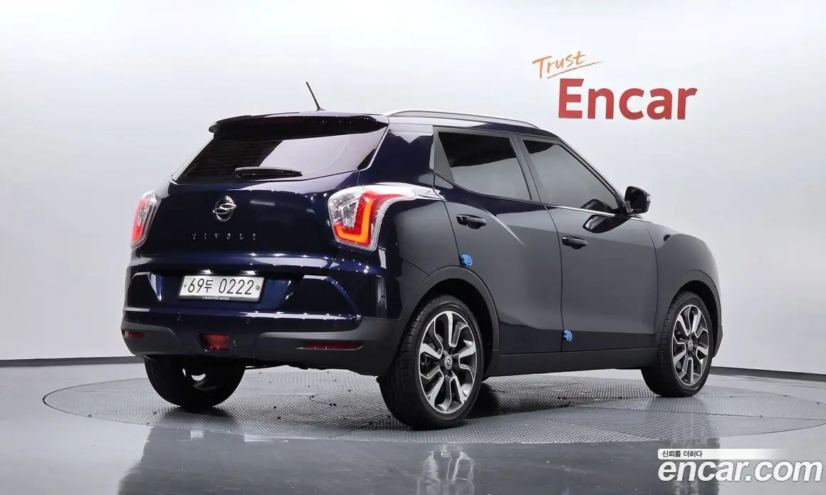 SsangYong TIBOLI 2015 1.6 автомат (гидро), фото 1