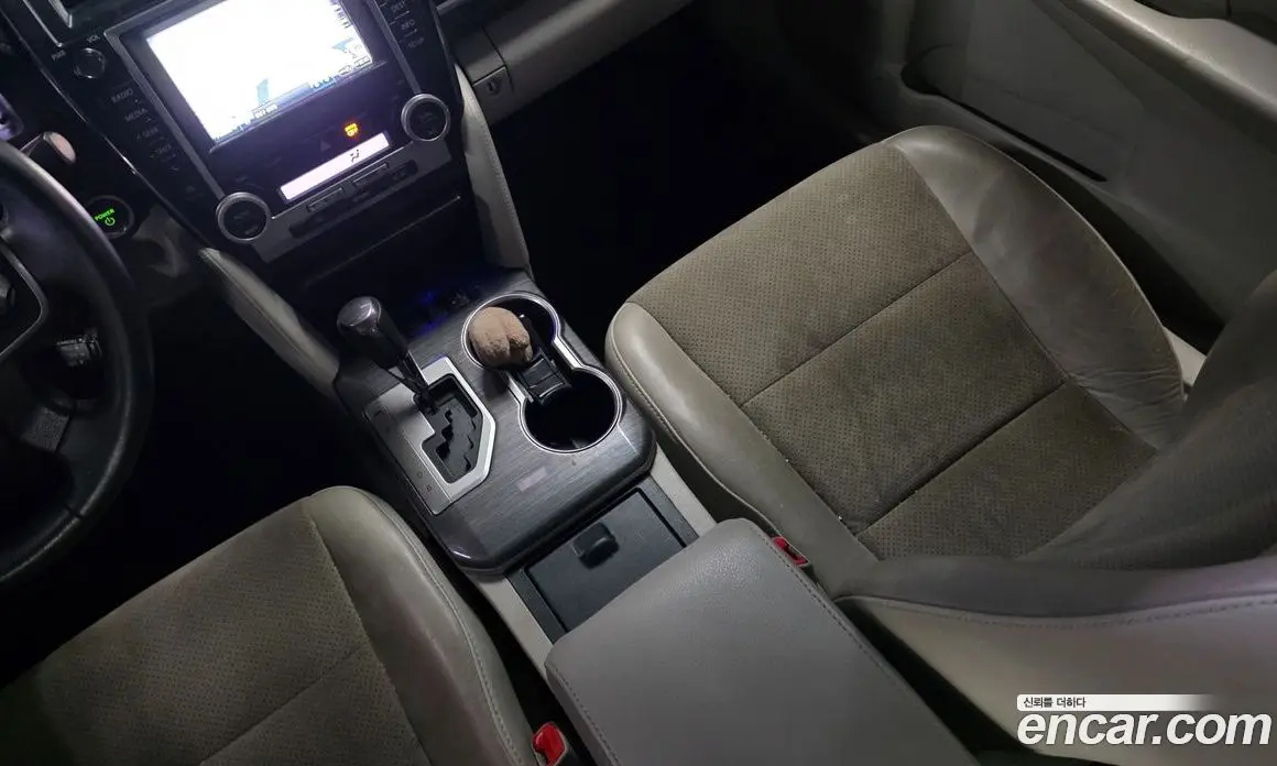 Toyota Camry 2014 2.5 автомат (гидро), фото 15 Toyota Camry 2014 2.5 автомат (гидро), фото 15