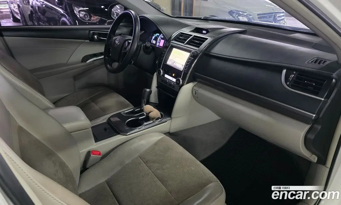 Toyota Camry 2014 2.5 автомат (гидро), фото 20 Toyota Camry 2014 2.5 автомат (гидро), фото 20