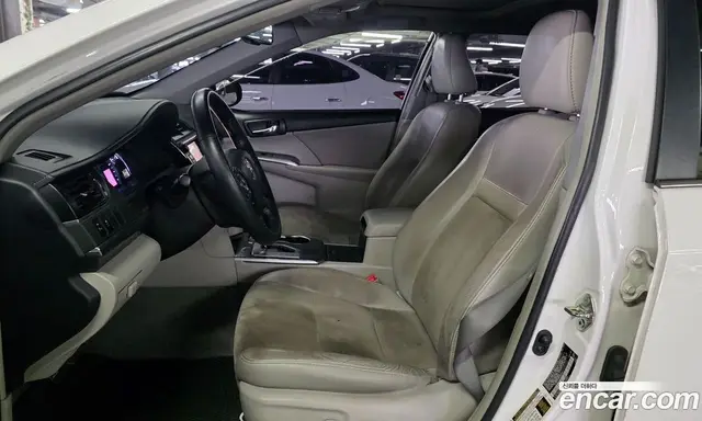 Toyota Camry 2014 2.5 автомат (гидро), миниатюра 5 Toyota Camry 2014 2.5 автомат (гидро), миниатюра 5