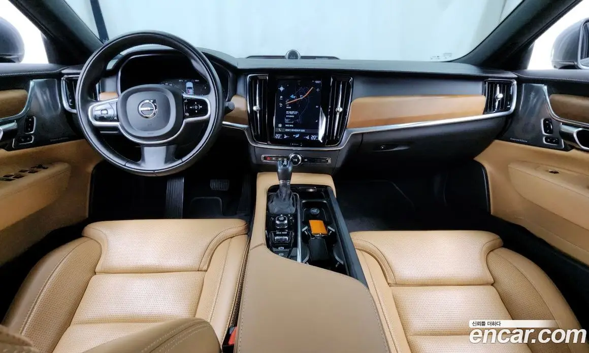 Volvo S90 2019 2.0 автомат (гидро), фото 7 Volvo S90 2019 2.0 автомат (гидро), фото 7
