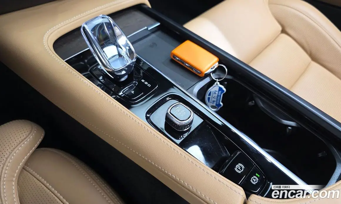 Volvo S90 2023 2.0 автомат (гидро), фото 9 Volvo S90 2023 2.0 автомат (гидро), фото 9