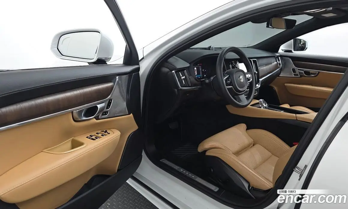 Volvo S90 2023 2.0 автомат (гидро), фото 10 Volvo S90 2023 2.0 автомат (гидро), фото 10