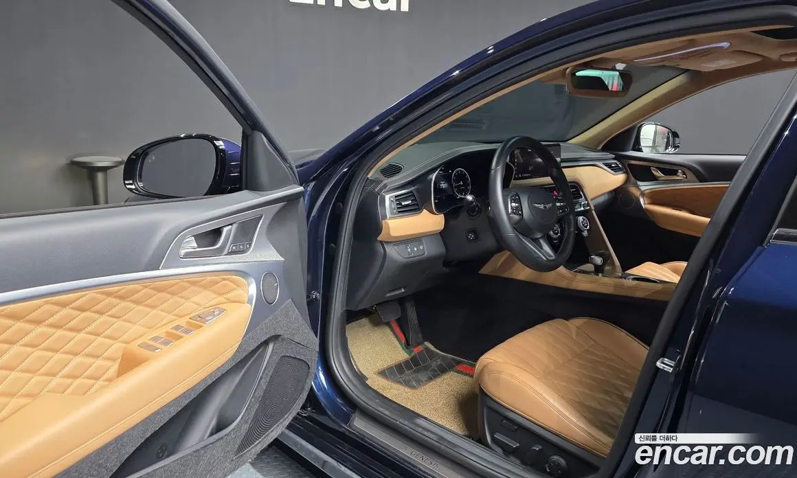 Genesis G70 2020 2.0 автомат (гидро), фото 13 Genesis G70 2020 2.0 автомат (гидро), фото 13