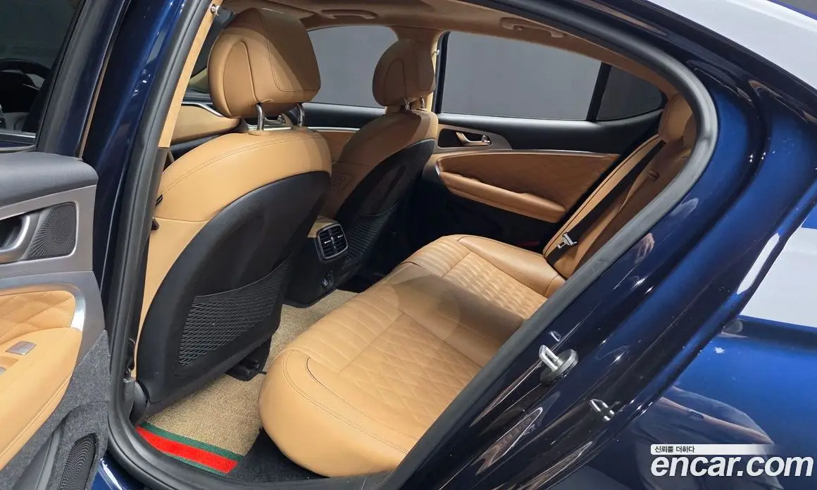 Genesis G70 2020 2.0 автомат (гидро), фото 16 Genesis G70 2020 2.0 автомат (гидро), фото 16