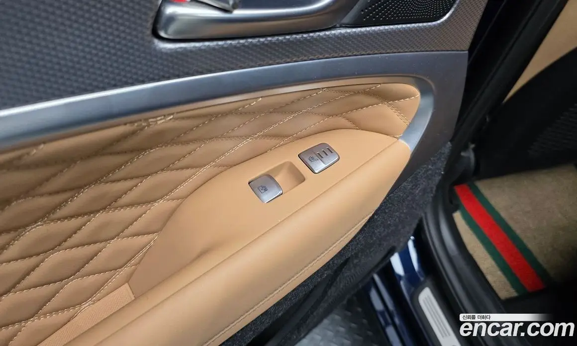 Genesis G70 2020 2.0 автомат (гидро), фото 25 Genesis G70 2020 2.0 автомат (гидро), фото 25