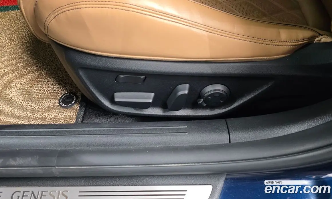 Genesis G70 2020 2.0 автомат (гидро), фото 32 Genesis G70 2020 2.0 автомат (гидро), фото 32