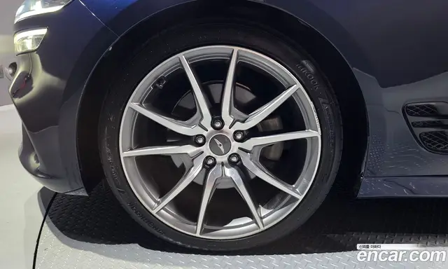 Genesis G70 2020 2.0 автомат (гидро), миниатюра 5 Genesis G70 2020 2.0 автомат (гидро), миниатюра 5