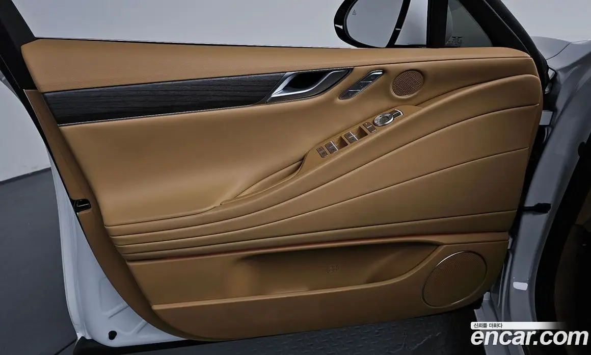 Genesis G80 2024 2.5 автомат (гидро), фото 13