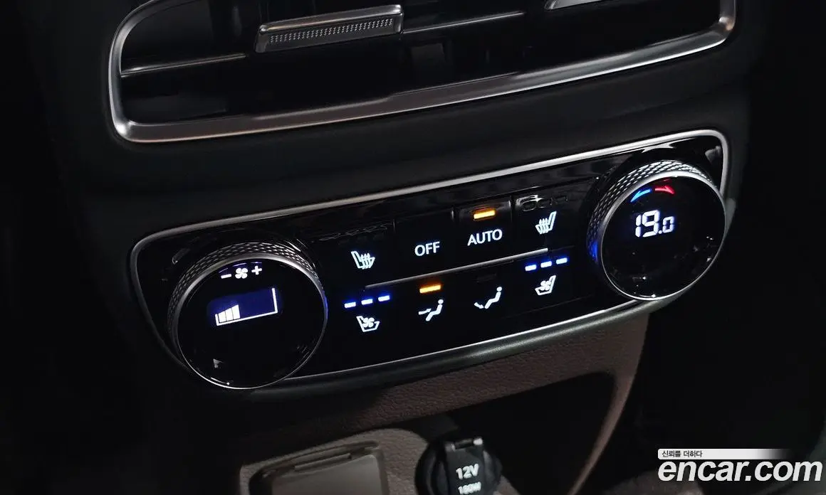Genesis GV80 2023 3.0 автомат (гидро), фото 19