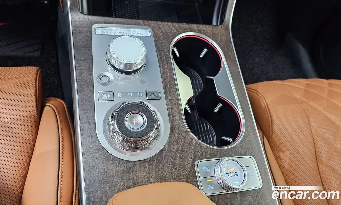 Genesis GV80 2024 2.5 автомат (гидро), фото 11 Genesis GV80 2024 2.5 автомат (гидро), фото 11