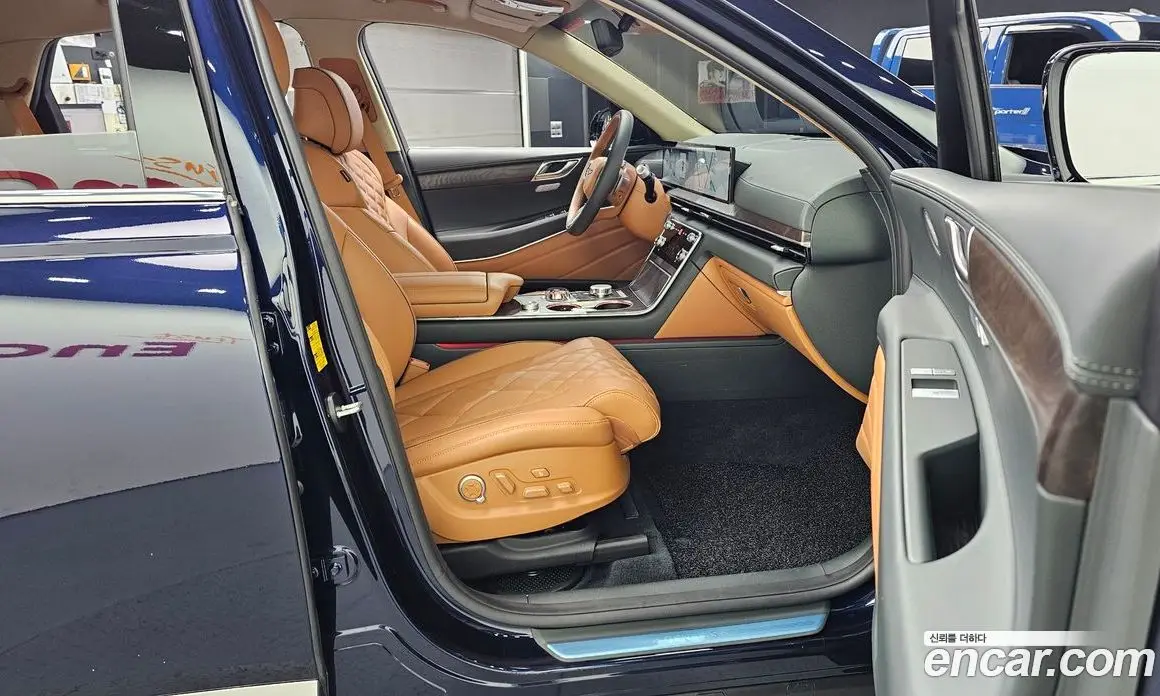 Genesis GV80 2024 2.5 автомат (гидро), фото 15 Genesis GV80 2024 2.5 автомат (гидро), фото 15