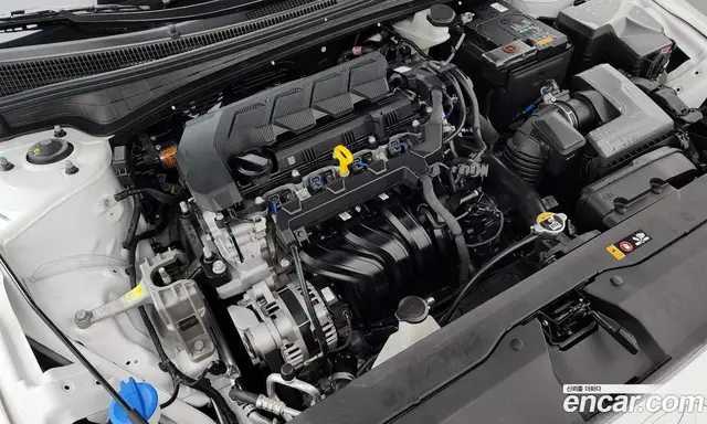 Hyundai Avante 2025 1.6 автомат (гидро), миниатюра 6