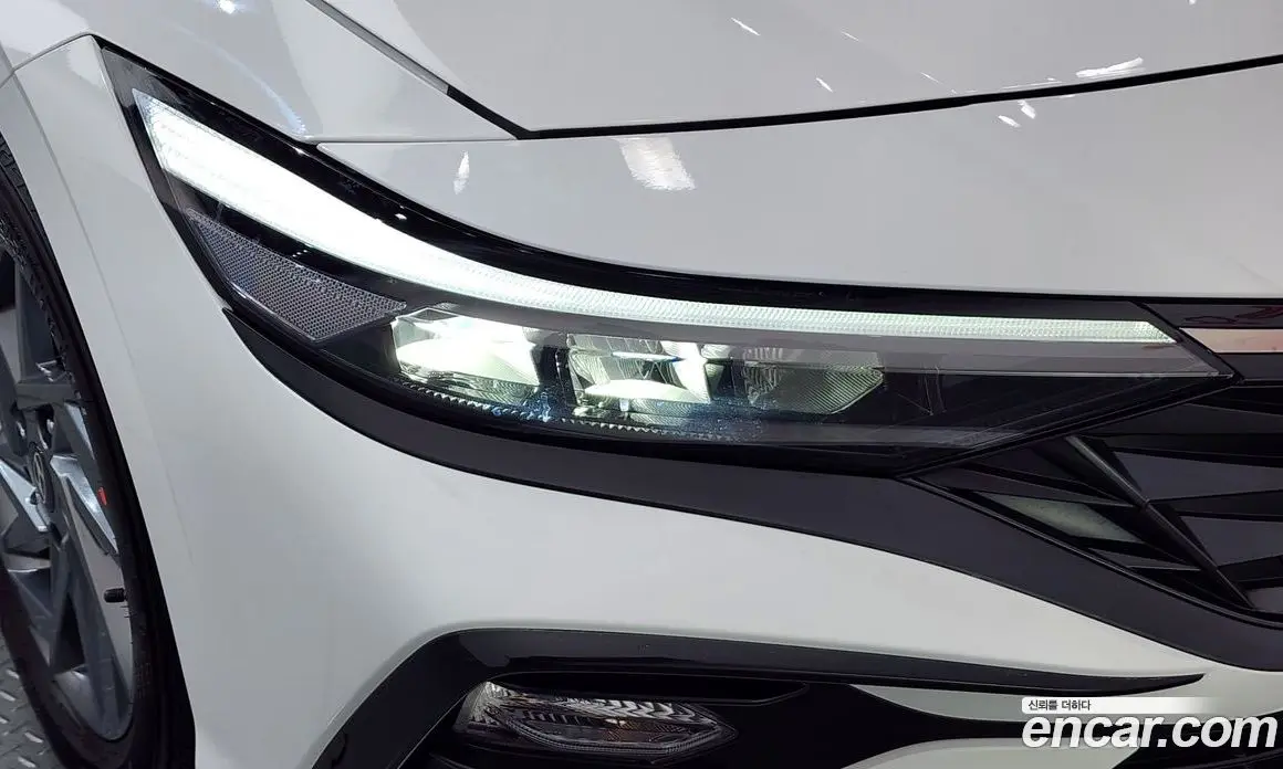 Hyundai Avante 2025 1.6 автомат (гидро), фото 8