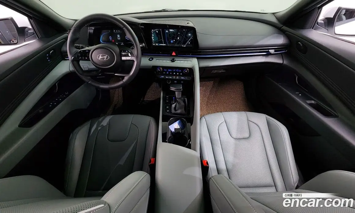 Hyundai Avante 2025 1.6 автомат (гидро), фото 10