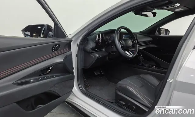 Hyundai Avante 2025 1.6 автомат (гидро), миниатюра 12