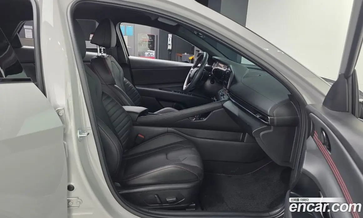 Hyundai Avante 2025 1.6 автомат (гидро), фото 16 Hyundai Avante 2025 1.6 автомат (гидро), фото 16