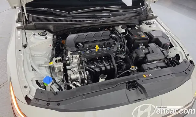 Hyundai Avante 2025 1.6 автомат (гидро), миниатюра 5 Hyundai Avante 2025 1.6 автомат (гидро), миниатюра 5