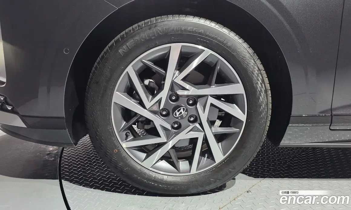 Hyundai Grandeur 2025 2.5 автомат (гидро), фото 5 Hyundai Grandeur 2025 2.5 автомат (гидро), фото 5