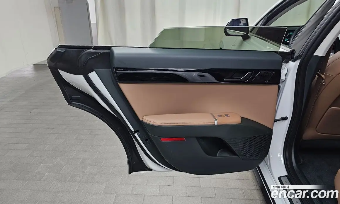 Hyundai Grandeur 2025 1.6 автомат (гидро), фото 15 Hyundai Grandeur 2025 1.6 автомат (гидро), фото 15