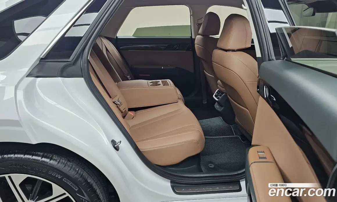 Hyundai Grandeur 2025 1.6 автомат (гидро), фото 17 Hyundai Grandeur 2025 1.6 автомат (гидро), фото 17
