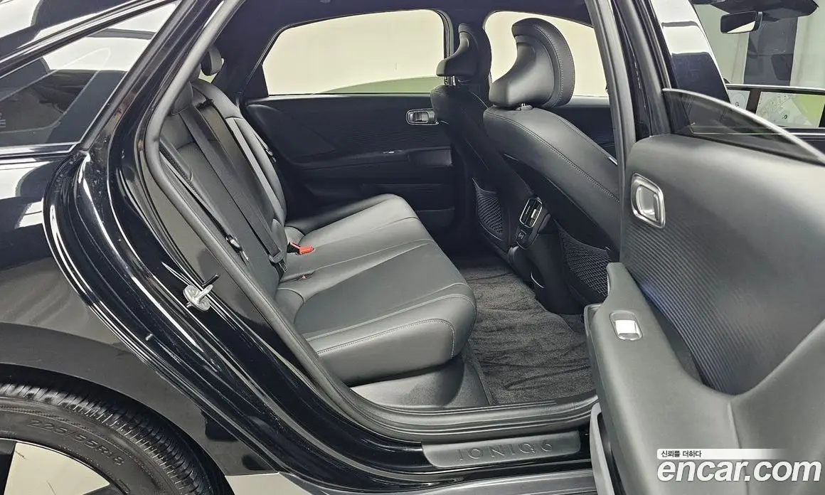 Hyundai Ioniq 6 2022 0.1 автомат (гидро), фото 11 Hyundai Ioniq 6 2022 0.1 автомат (гидро), фото 11