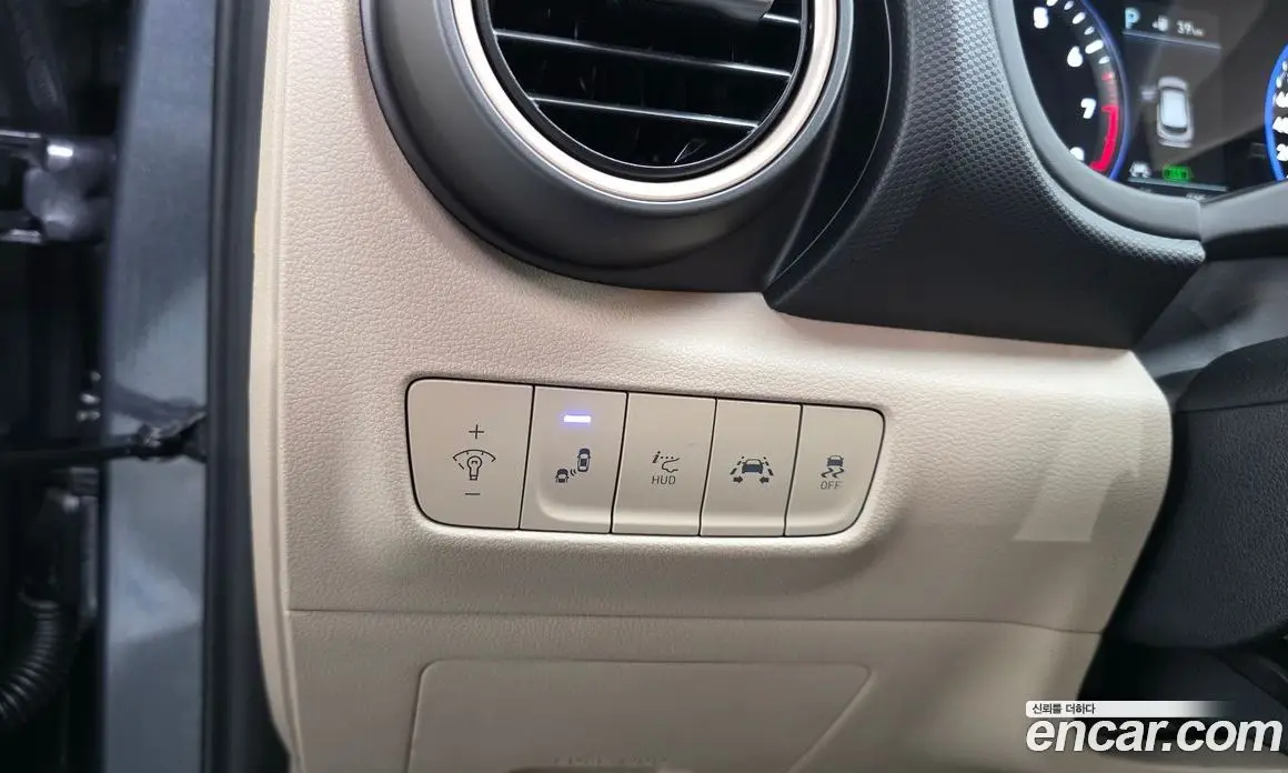 Hyundai Kona 2018 1.6 автомат (гидро), фото 18 Hyundai Kona 2018 1.6 автомат (гидро), фото 18