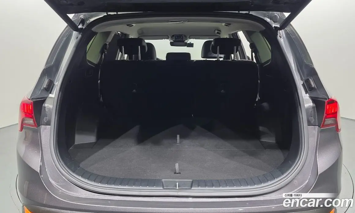 Hyundai Santa Fe 2022 2.2 автомат (гидро), фото 25 Hyundai Santa Fe 2022 2.2 автомат (гидро), фото 25