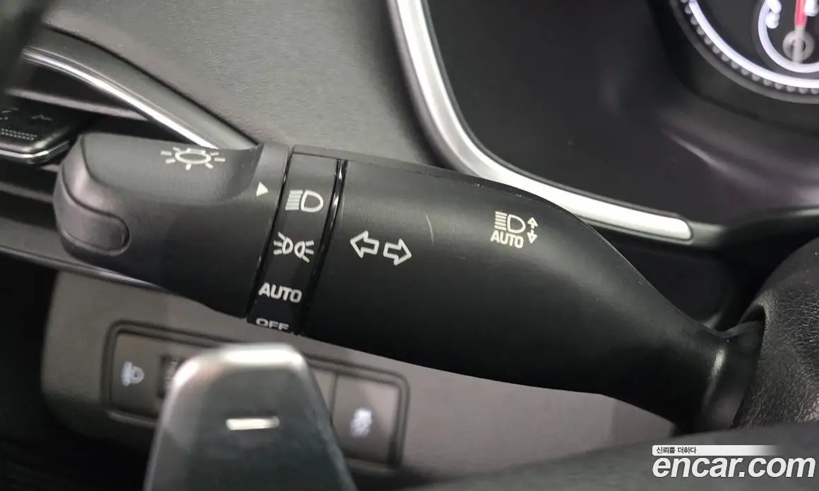 Hyundai Santa Fe 2022 2.2 автомат (гидро), фото 33 Hyundai Santa Fe 2022 2.2 автомат (гидро), фото 33