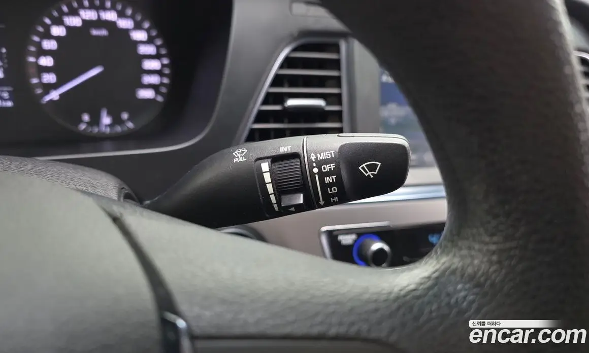 Hyundai Sonata 2014 2.0 автомат (гидро), фото 24 Hyundai Sonata 2014 2.0 автомат (гидро), фото 24