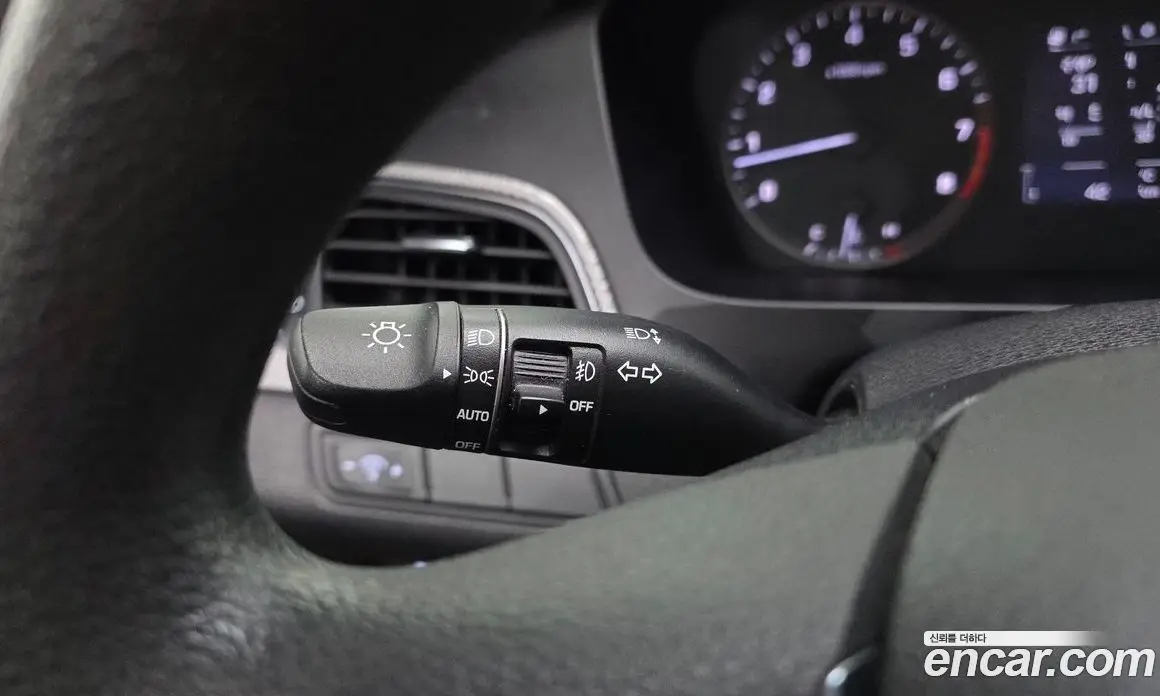Hyundai Sonata 2014 2.0 автомат (гидро), фото 26 Hyundai Sonata 2014 2.0 автомат (гидро), фото 26