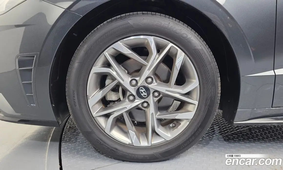 Hyundai Sonata 2021 2.0 автомат (гидро), фото 5 Hyundai Sonata 2021 2.0 автомат (гидро), фото 5