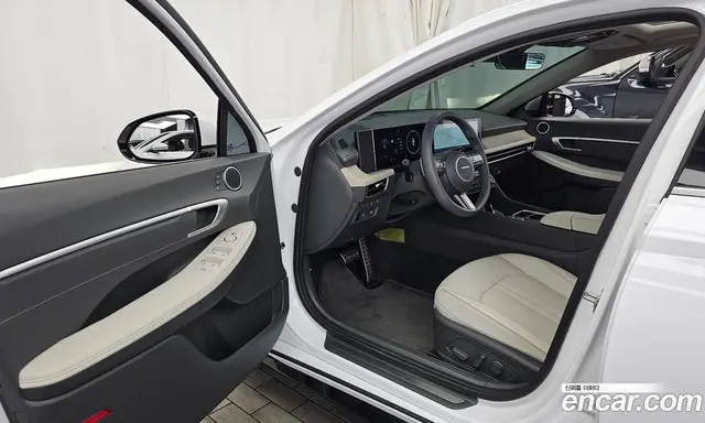 Hyundai Sonata 2025 1.6 автомат (гидро), миниатюра 10 Hyundai Sonata 2025 1.6 автомат (гидро), миниатюра 10