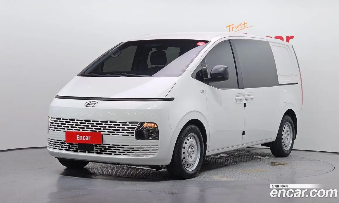 Hyundai Staria 2023 2.2 автомат (гидро), фото 1 Hyundai Staria 2023 2.2 автомат (гидро), фото 1