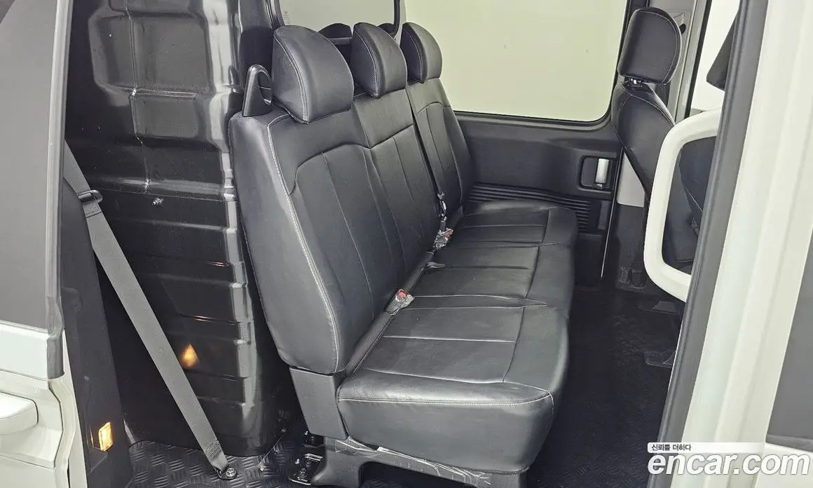 Hyundai Staria 2023 2.2 автомат (гидро), фото 17 Hyundai Staria 2023 2.2 автомат (гидро), фото 17