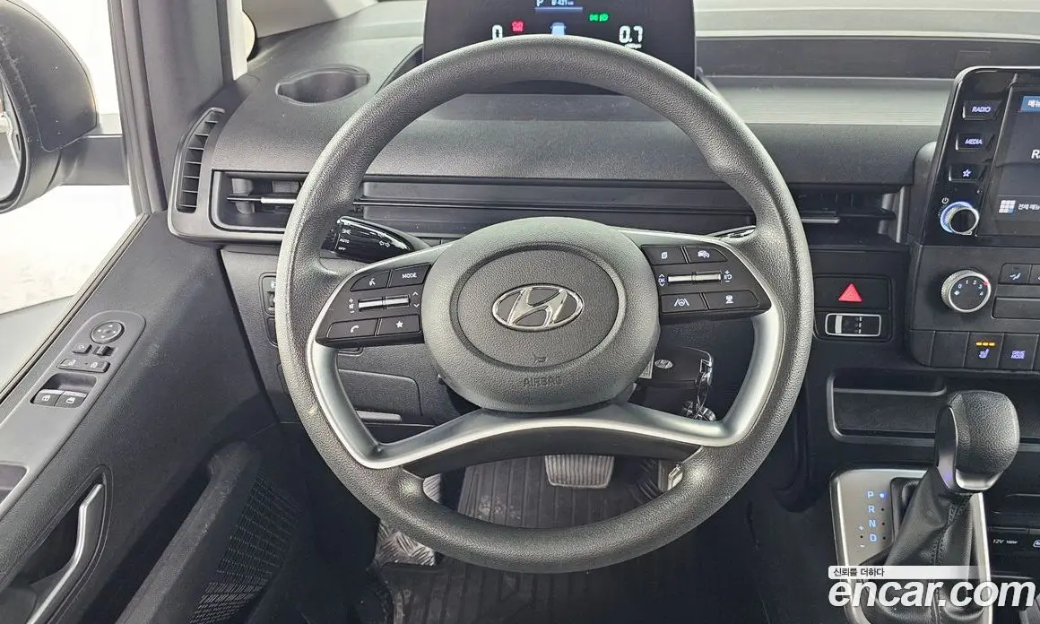 Hyundai Staria 2023 2.2 автомат (гидро), фото 19 Hyundai Staria 2023 2.2 автомат (гидро), фото 19