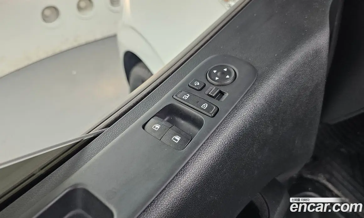 Hyundai Staria 2023 2.2 автомат (гидро), фото 25 Hyundai Staria 2023 2.2 автомат (гидро), фото 25