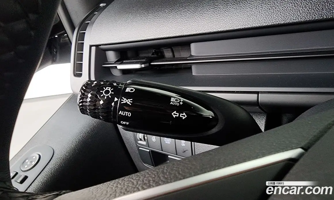 Hyundai Staria 2025 1.6 автомат (гидро), фото 24 Hyundai Staria 2025 1.6 автомат (гидро), фото 24