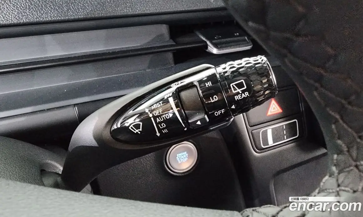 Hyundai Staria 2025 1.6 автомат (гидро), фото 28 Hyundai Staria 2025 1.6 автомат (гидро), фото 28