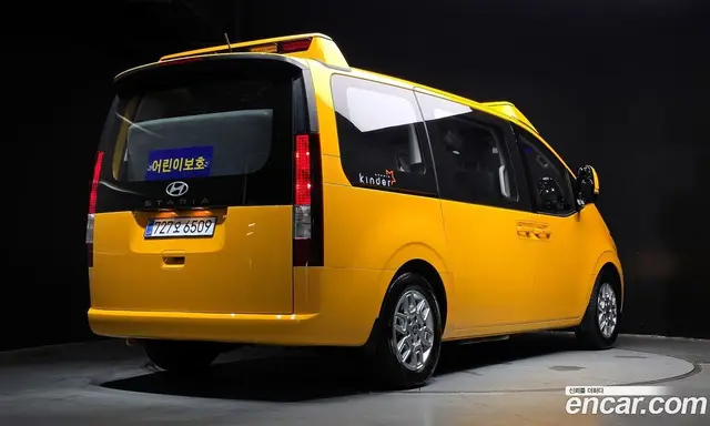Hyundai Staria 2025 3.5 автомат (гидро), миниатюра 2 Hyundai Staria 2025 3.5 автомат (гидро), миниатюра 2