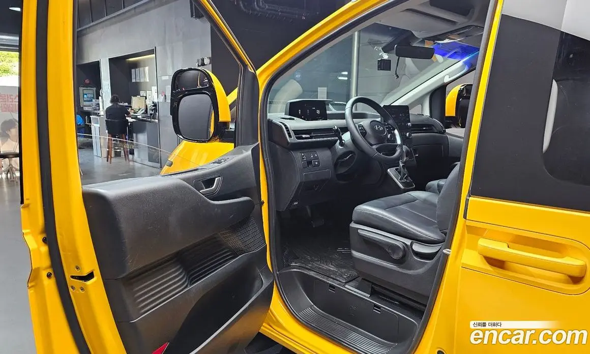 Hyundai Staria 2025 3.5 автомат (гидро), фото 13 Hyundai Staria 2025 3.5 автомат (гидро), фото 13