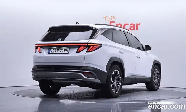 Hyundai Tucson 2025 1.6 автомат (гидро), миниатюра 2