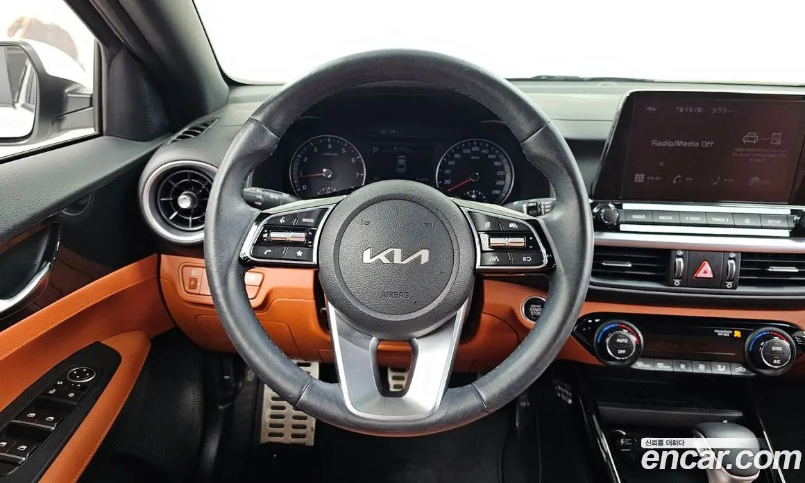 Kia K3 2023 1.6 автомат (гидро), фото 19