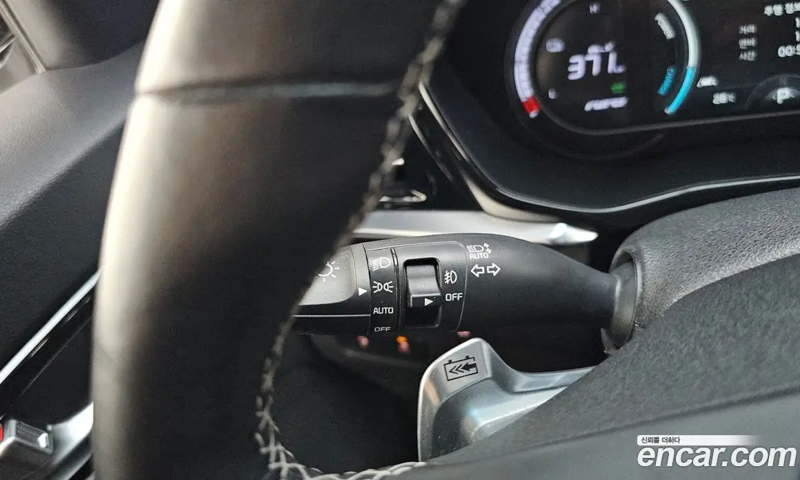 Kia Niro 2021 0.2 автомат (гидро), фото 30 Kia Niro 2021 0.2 автомат (гидро), фото 30