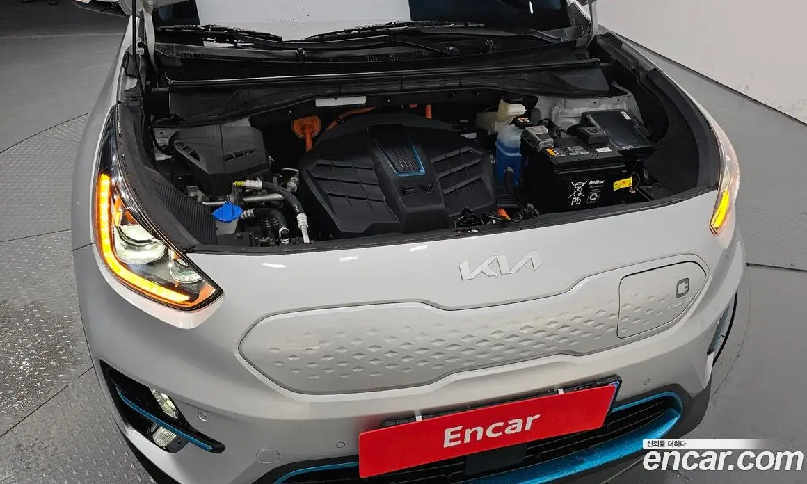 Kia Niro 2021 0.2 автомат (гидро), фото 6 Kia Niro 2021 0.2 автомат (гидро), фото 6