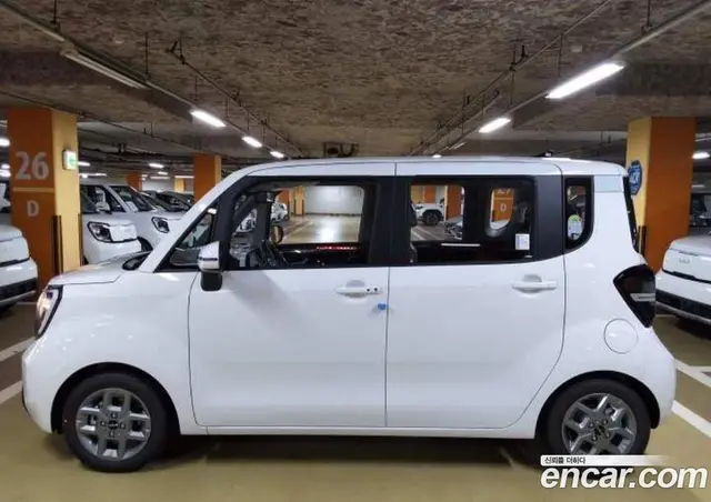 Kia Ray 2026 1.0 автомат (гидро), миниатюра 5 Kia Ray 2026 1.0 автомат (гидро), миниатюра 5